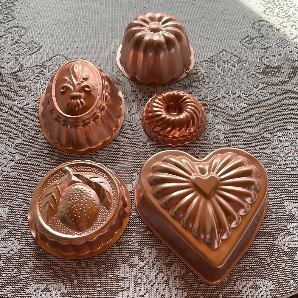 Set - VTG Jello Molds